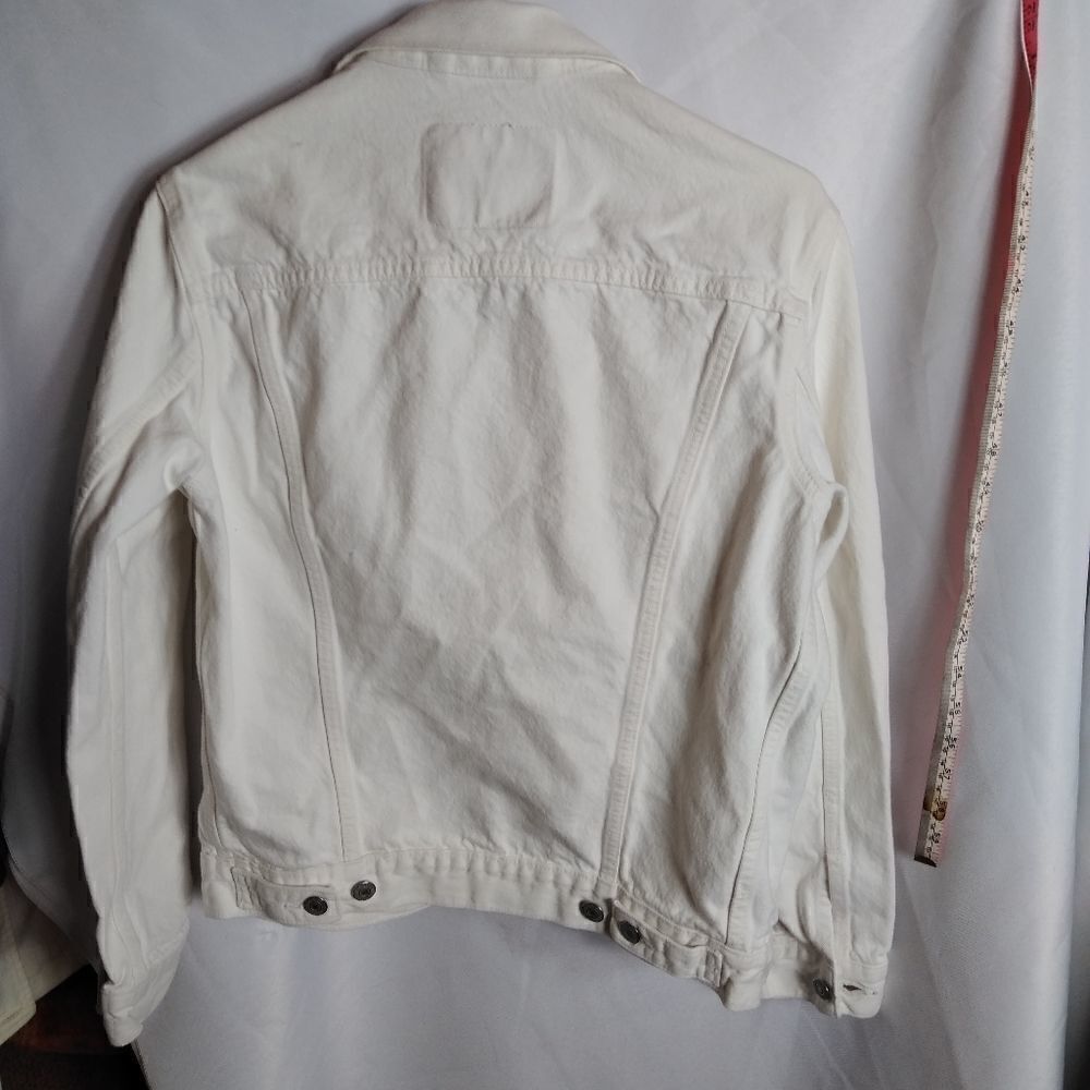 Levi's jean jacket   - Picture 3 of 8